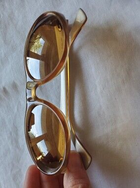 (used) Fendi Sand Cat-Eye Sunglasses
